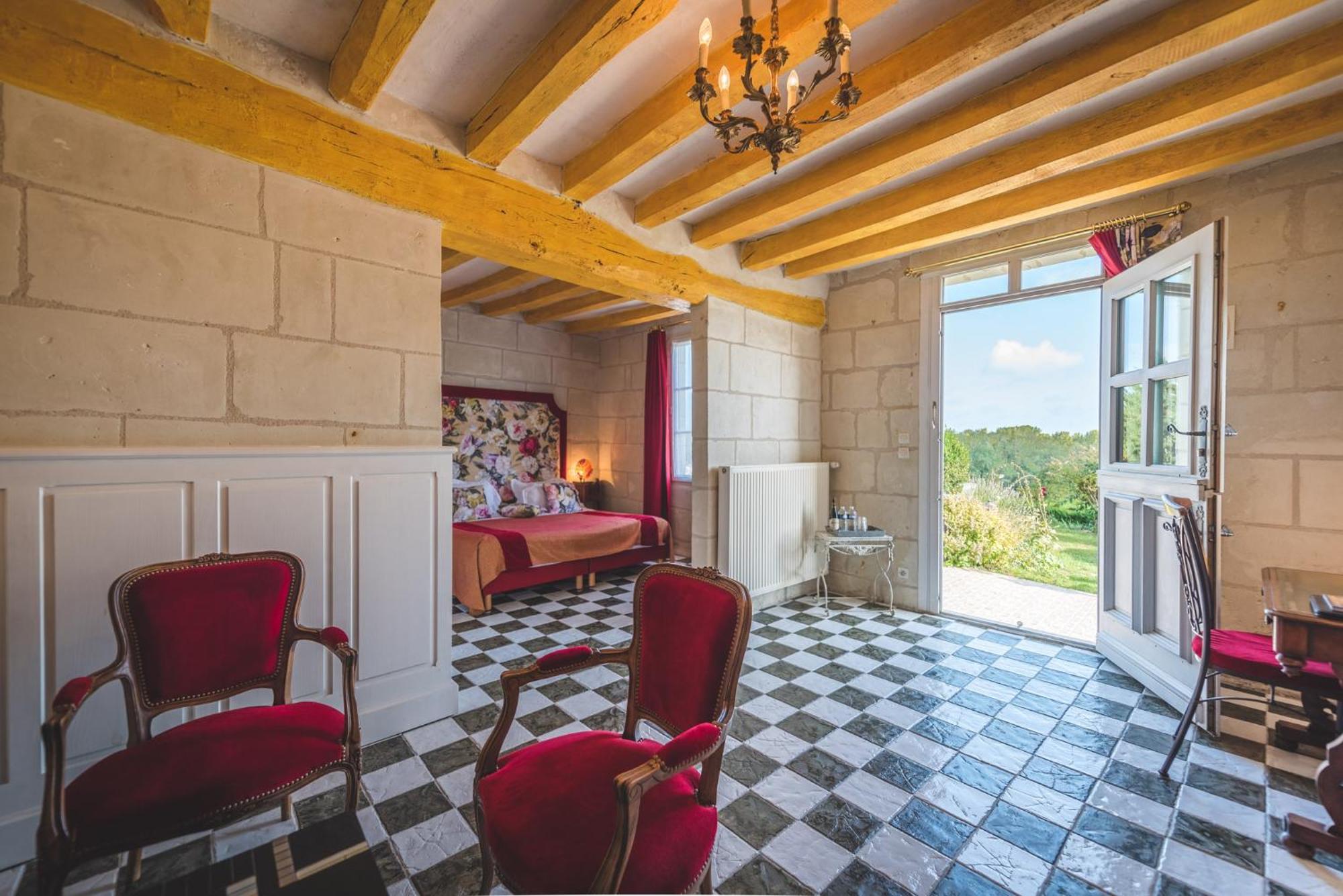 ホテル Logis Demeure De La Vignole Turquant エクステリア 写真