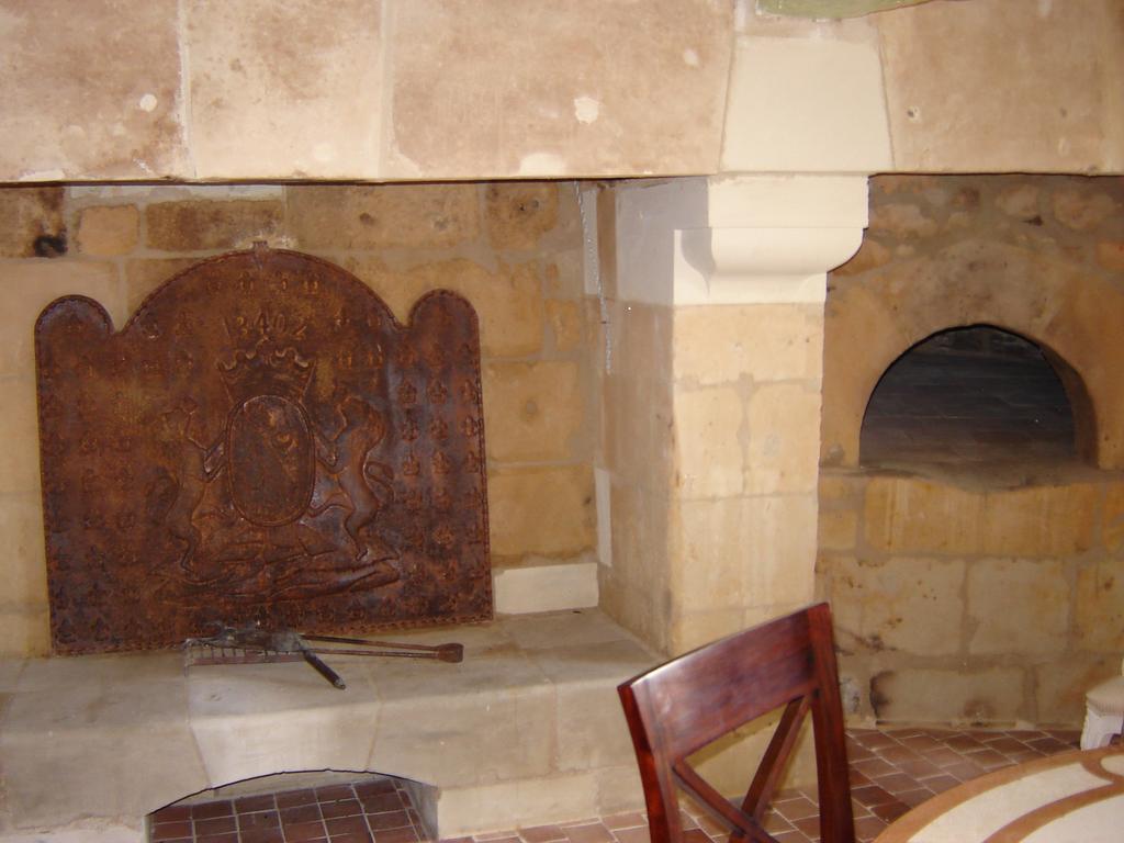 ホテル Logis Demeure De La Vignole Turquant エクステリア 写真